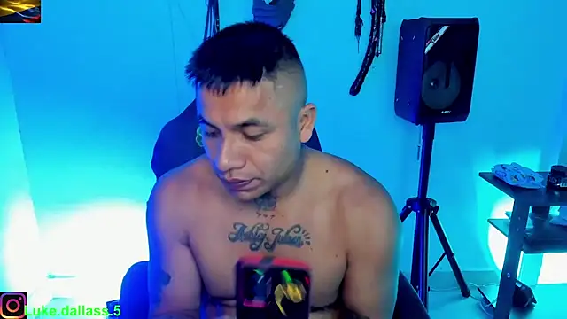 Snapshot of zeus_7777 chatting on December 14, 2025, 11:49 am zeus 7777 online show from December 14, 2025, 11:49 am