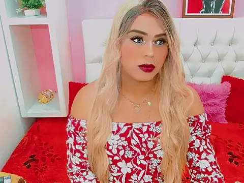 Snapshot of macgenta_drackk chatting on March 28, 2026, 3:40 am macgenta drackk online show from March 28, 2026, 3:40 am