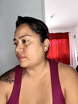 NARNYALABELLA online show from April 26, 2026, 2:03 pm