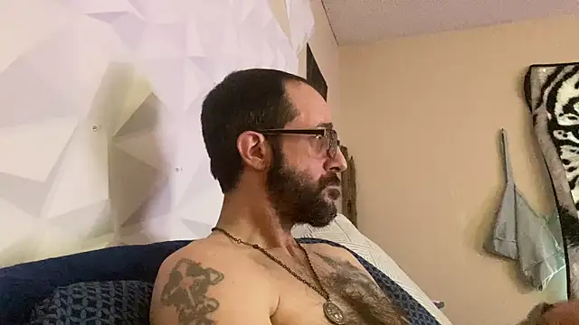 Snapshot of Italian69Stallion chatting on May 14, 2026, 7:55 pm Italian69Stallion online show from May 14, 2026, 7:55 pm