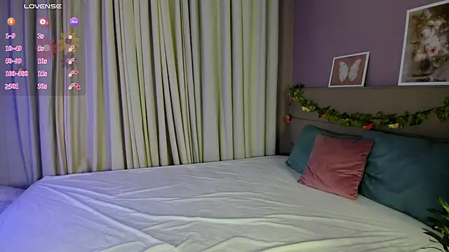 Snapshot of Rina_Panic chatting on July 11, 2026, 1:06 am Rina Panic online show from July 11, 2026, 1:06 am