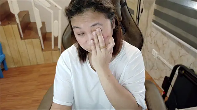 Snapshot of sweet-candy07 chatting on October 19, 2025, 10:34 pm sweet-candy07 online show from October 19, 2025, 10:34 pm