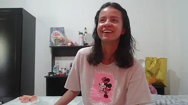 Snapshot of nathaly_jones_ chatting on June 12, 2026, 12:47 pm nathaly jones online show from June 12, 2026, 12:47 pm