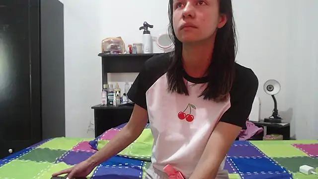 Snapshot of nathaly_jones_ chatting on July 7, 2026, 1:03 pm nathaly jones online show from July 7, 2026, 1:03 pm