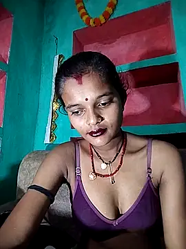 Snapshot of Maya_bhoji chatting on October 31, 2025, 6:37 pm Maya bhoji online show from October 31, 2025, 6:37 pm