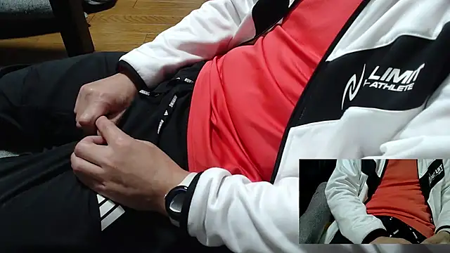 Yasu2000 online show from December 4, 2025, 1:59 am