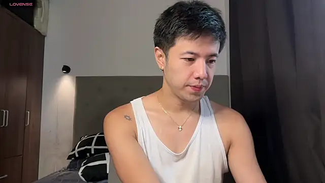 Addictiveboi online show from June 14, 2026, 3:41 am