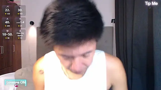 Snapshot of Addictiveboi chatting on December 14, 2025, 2:40 am Addictiveboi online show from December 14, 2025, 2:40 am