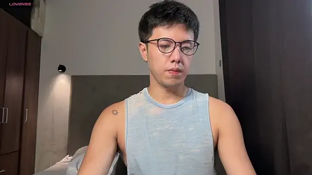 Addictiveboi online show from June 3, 2026, 3:40 am