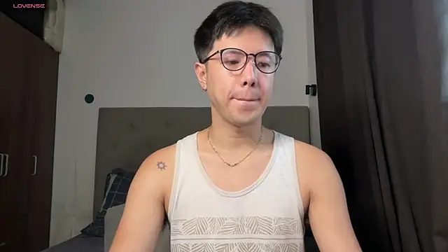 Addictiveboi online show from May 10, 2026, 4:16 am