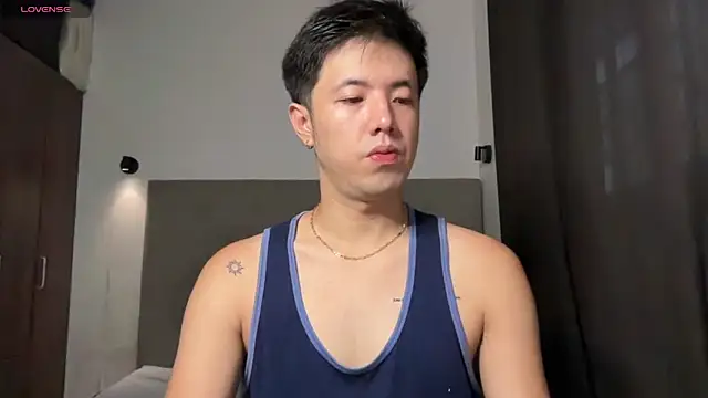 Addictiveboi online show from May 18, 2026, 3:06 am