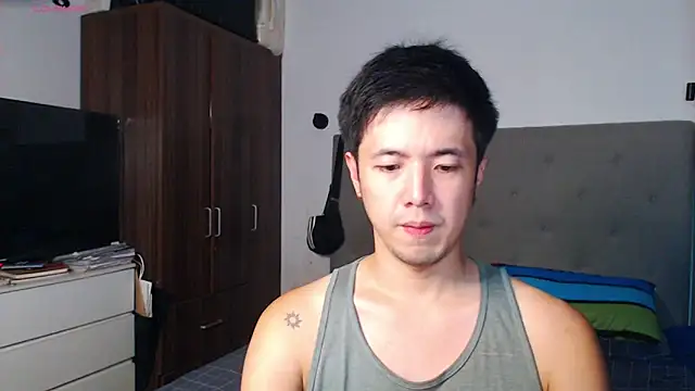 Snapshot of Addictiveboi chatting on February 23, 2026, 6:58 am Addictiveboi online show from February 23, 2026, 6:58 am