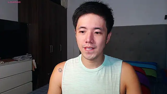 Snapshot of Addictiveboi chatting on February 16, 2026, 4:22 am Addictiveboi online show from February 16, 2026, 4:22 am