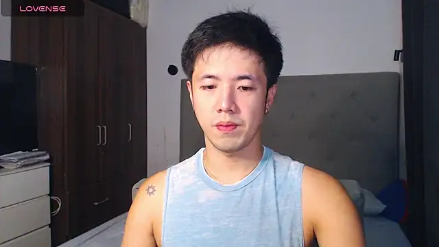 Snapshot of Addictiveboi chatting on March 21, 2026, 4:57 am Addictiveboi online show from March 21, 2026, 4:57 am