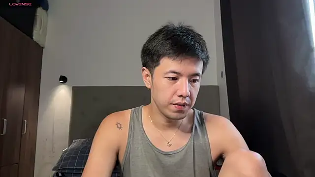 Addictiveboi online show from June 11, 2026, 4:53 am