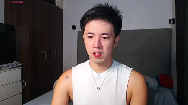 Snapshot of Addictiveboi chatting on March 16, 2026, 3:14 am Addictiveboi online show from March 16, 2026, 3:14 am