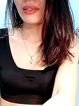 Hinna x online show from April 26, 2026, 1:52 pm