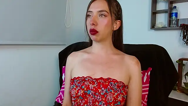 Snapshot of Nataliagp chatting on November 28, 2025, 4:12 am Nataliagp online show from November 28, 2025, 4:12 am