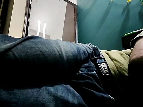 Snapshot of rocky4u7 chatting on December 1, 2025, 3:07 am rocky4u7 online show from December 1, 2025, 3:07 am