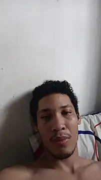 Snapshot of RuiMaddoox chatting on November 12, 2025, 5:17 pm RuiMaddoox online show from November 12, 2025, 5:17 pm