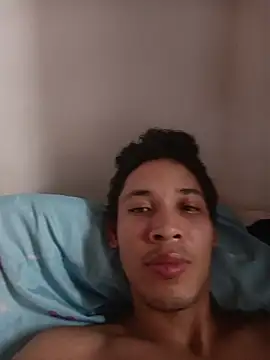 Snapshot of RuiMaddoox chatting on October 31, 2025, 4:25 pm RuiMaddoox online show from October 31, 2025, 4:25 pm