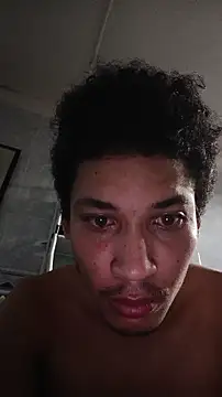 Snapshot of RuiMaddoox chatting on November 11, 2025, 2:45 pm RuiMaddoox online show from November 11, 2025, 2:45 pm