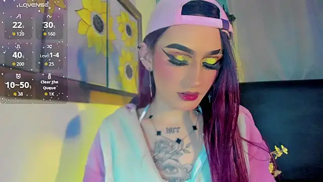 Snapshot of Cata_MW chatting on November 27, 2025, 8:20 pm Cata MW online show from November 27, 2025, 8:20 pm