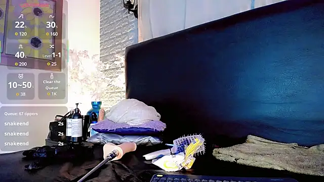 Snapshot of Cata_MW chatting on November 3, 2025, 7:17 pm Cata MW online show from November 3, 2025, 7:17 pm