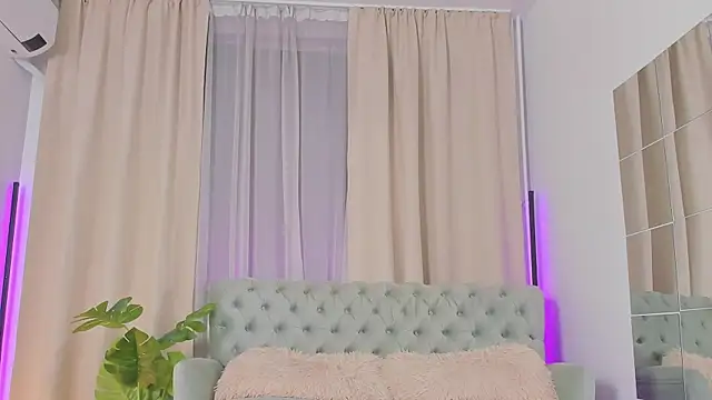  xhotbaby online show from July 15, 2026, 4:41 am