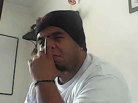 Snapshot of Rolo-Sumiso chatting on October 16, 2025, 1:41 pm Rolo-Sumiso online show from October 16, 2025, 1:41 pm