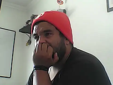 Snapshot of Rolo-Sumiso chatting on October 28, 2025, 4:06 pm Rolo-Sumiso online show from October 28, 2025, 4:06 pm