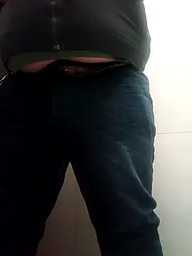 Snapshot of Rolo-Sumiso chatting on February 12, 2026, 3:12 pm Rolo-Sumiso online show from February 12, 2026, 3:12 pm