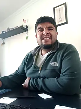 Snapshot of Rolo-Sumiso chatting on September 16, 2025, 1:01 pm Rolo-Sumiso online show from September 16, 2025, 1:01 pm