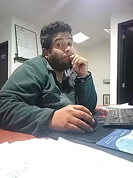 Snapshot of Rolo-Sumiso chatting on February 17, 2026, 9:45 pm Rolo-Sumiso online show from February 17, 2026, 9:45 pm