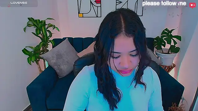 nicemiiaa7  online show from March 19, 2026, 7:19 am