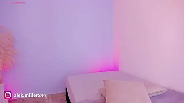 Snapshot of aleksandramiller_ chatting on July 26, 2026, 2:13 pm aleksandramiller online show from July 26, 2026, 2:13 pm
