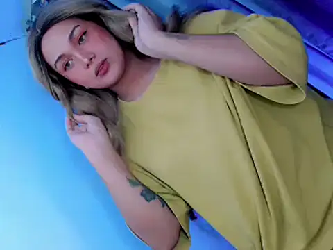 Snapshot of Sweet_angelinax chatting on April 25, 2026, 11:02 am Sweet angelinax online show from April 25, 2026, 11:02 am