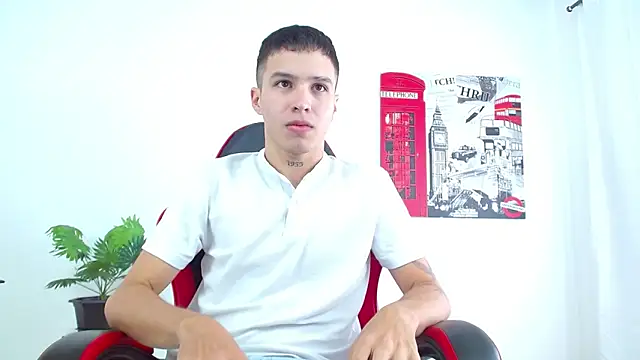 Snapshot of Cumandres18 chatting on October 16, 2025, 2:03 pm Cumandres18 online show from October 16, 2025, 2:03 pm