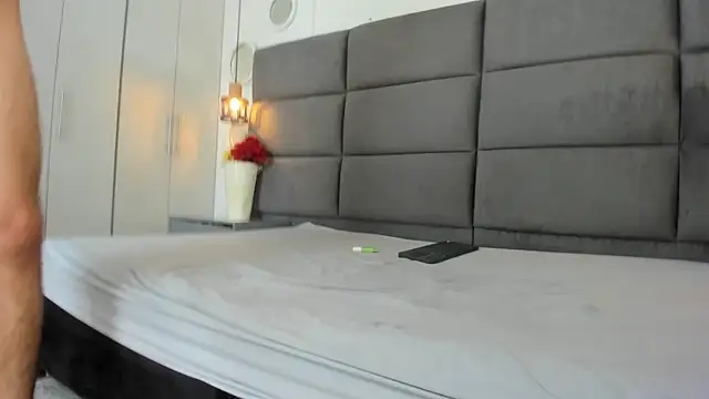 Snapshot of Megan_Brown_001 chatting on November 7, 2025, 8:02 pm Megan Brown 001 online show from November 7, 2025, 8:02 pm