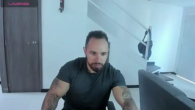Snapshot of mason_fit chatting on May 13, 2026, 1:18 pm mason fit online show from May 13, 2026, 1:18 pm