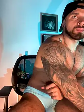 Snapshot of mason_fit chatting on October 22, 2025, 4:50 pm mason fit online show from October 22, 2025, 4:50 pm