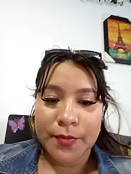 Snapshot of AsshleyVillaloboss chatting on April 13, 2026, 10:14 pm AsshleyVillaloboss online show from April 13, 2026, 10:14 pm