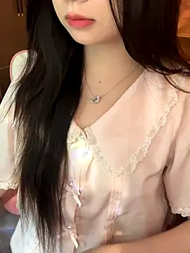 Nana kute20 online show from October 14, 2025, 6:25 am