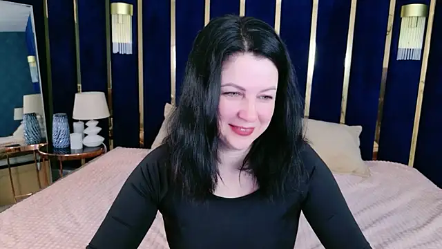 Snapshot of Nina_Stane chatting on May 19, 2026, 5:36 am Nina Stane online show from May 19, 2026, 5:36 am