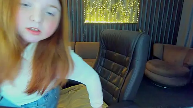 Snapshot of KattyRose8 chatting on August 4, 2026, 5:34 am KattyRose8 online show from August 4, 2026, 5:34 am