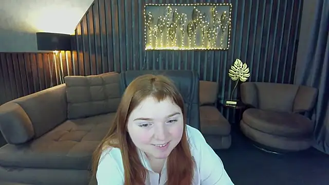 Snapshot of KattyRose8 chatting on June 12, 2026, 5:38 am KattyRose8 online show from June 12, 2026, 5:38 am