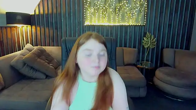 Snapshot of KattyRose8 chatting on August 2, 2026, 5:32 pm KattyRose8 online show from August 2, 2026, 5:32 pm