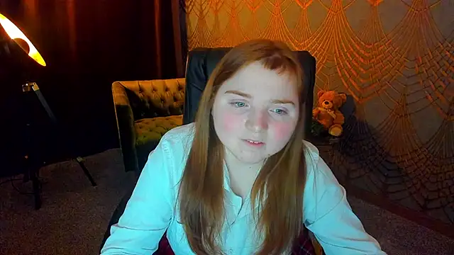 Snapshot of KattyRose8 chatting on June 18, 2026, 6:02 pm KattyRose8 online show from June 18, 2026, 6:02 pm