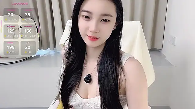 Snapshot of seoYuki chatting on December 5, 2025, 2:43 am seoYuki online show from December 5, 2025, 2:43 am