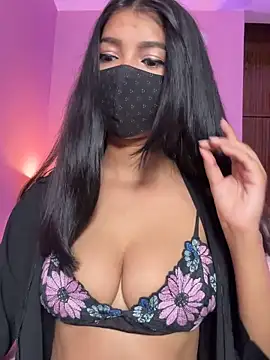 Neha18 online show from April 21, 2026, 1:50 pm
